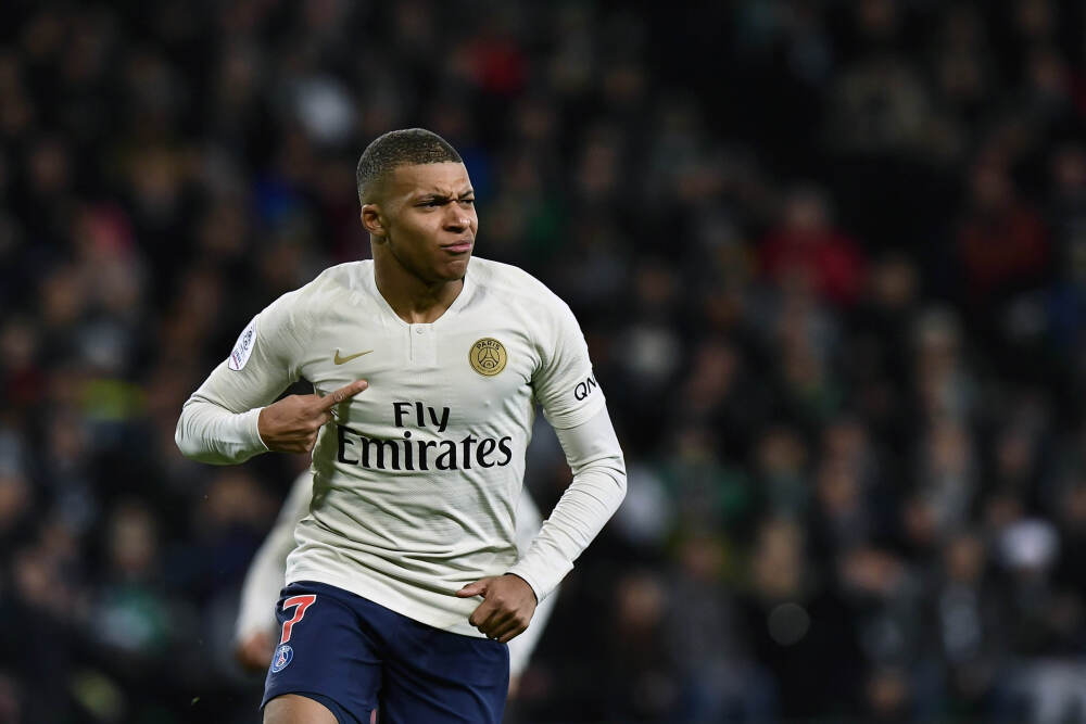 芬达首款无线耳机 Mix 官宣亮相 CES 2026，主打 100 小时超长续航